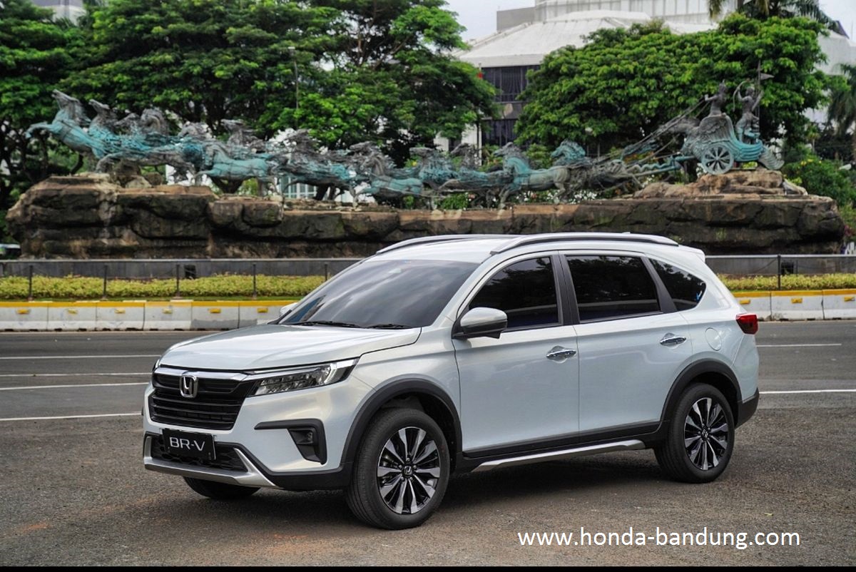 sekilas-tentang-honda-brv
