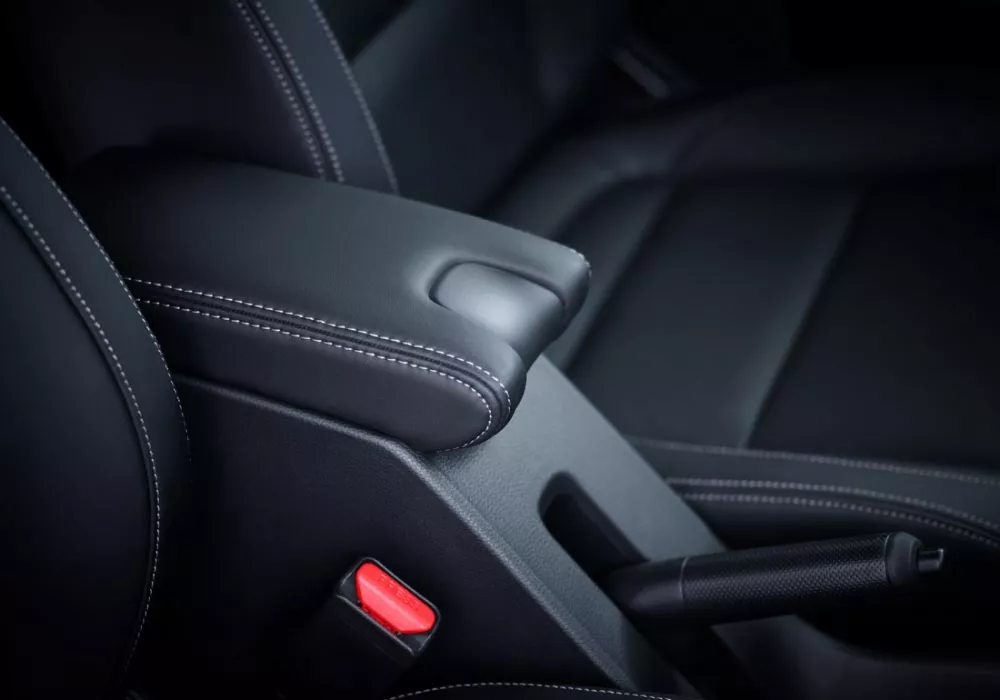 honda brv interior-11-centercons