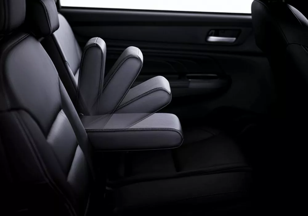 honda brv interior-18-hands