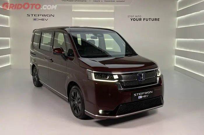 Honda Step WGN Hybrid Punya Tampilan Ganteng, Ada Fitur Uniknya Lho